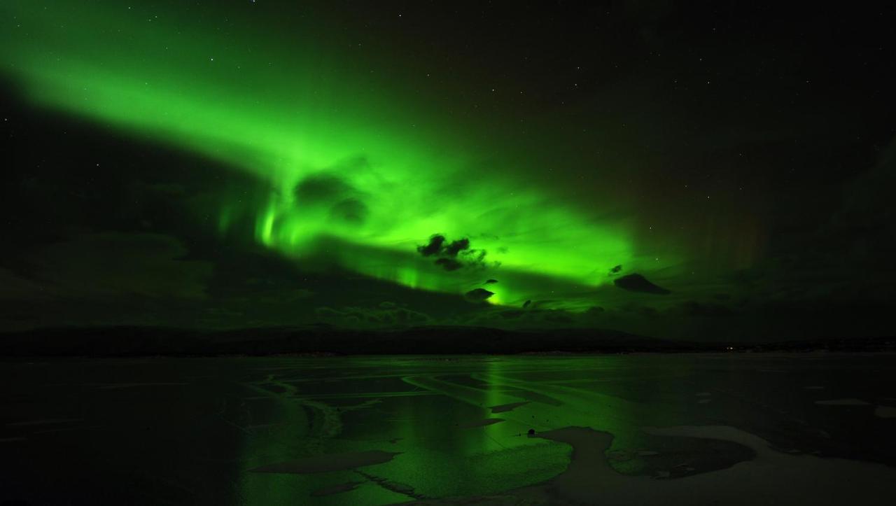 Majatalo Jurtta Hotel Rautuskyla ภายนอก รูปภาพ
